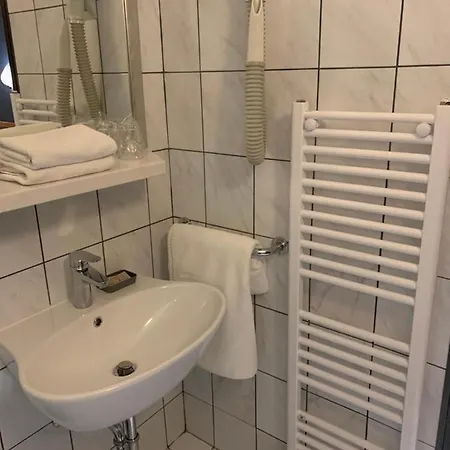 阿尔普酒店 酒店