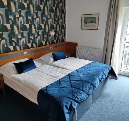 Alp Hotel