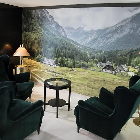 Hotel Alp