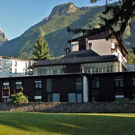 阿尔普酒店 博维茨